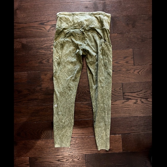 Lululemon leggings - Picture 2 of 3
